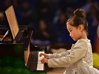 赣州钢琴家教价格多少钱一小时？收费标准？